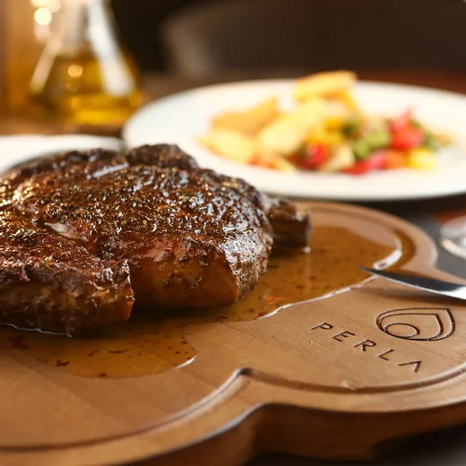 Caffe & Restaurant Perla